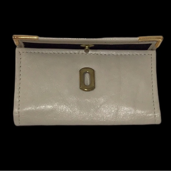 Vintage Princess Gardner Full Grain Cowhide 6-Key and Card Keeper,‎ Alabaster - Picture 3 of 9